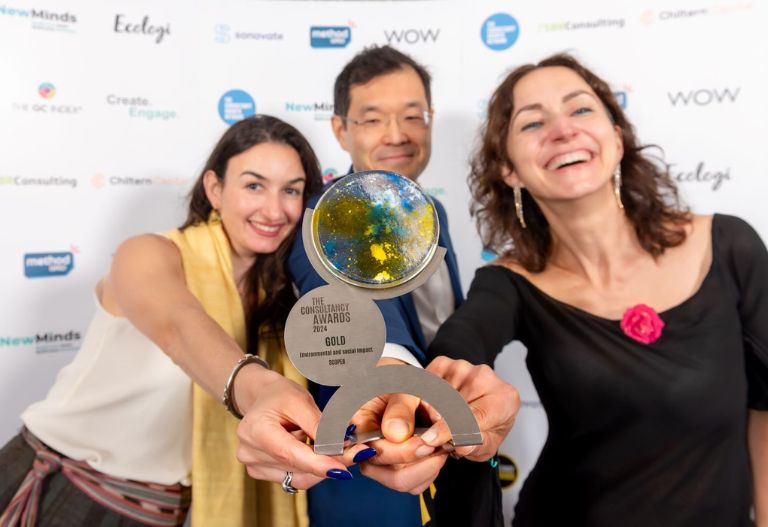 How to Accept a Business Award 1 5