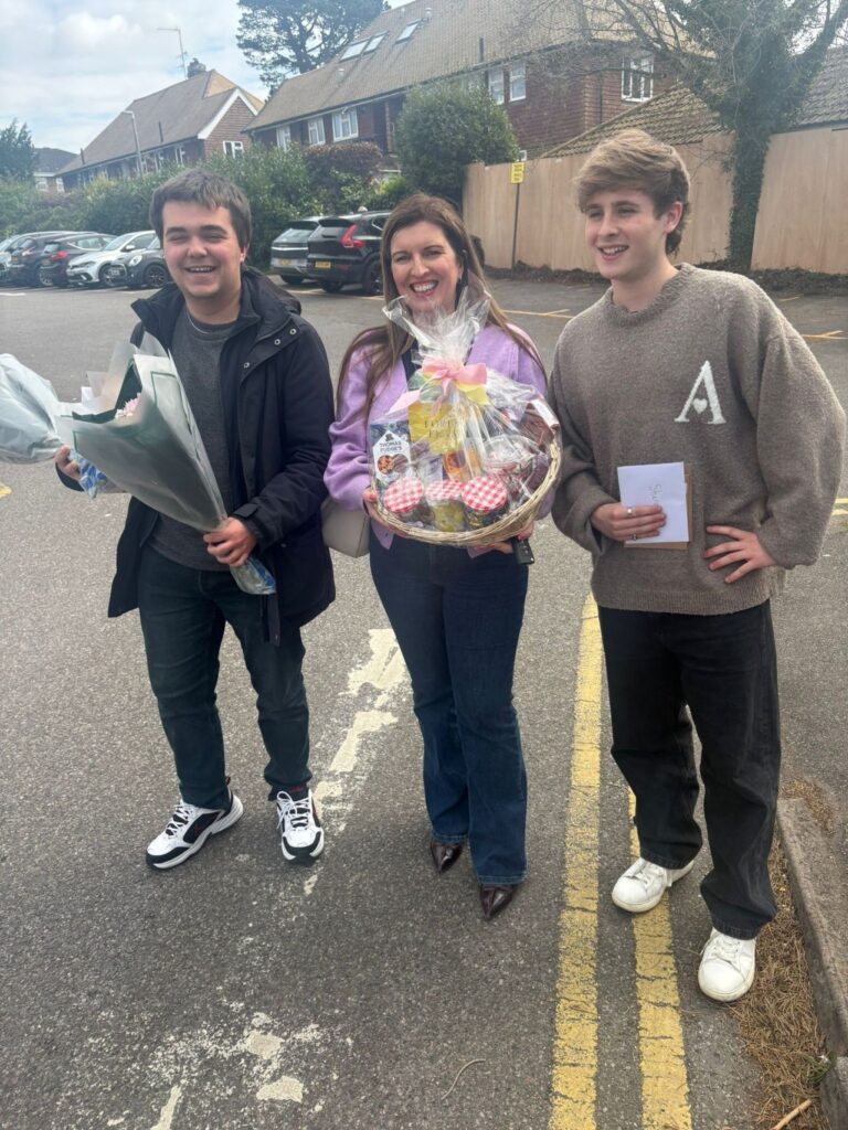 James Luke Donna leaving gift